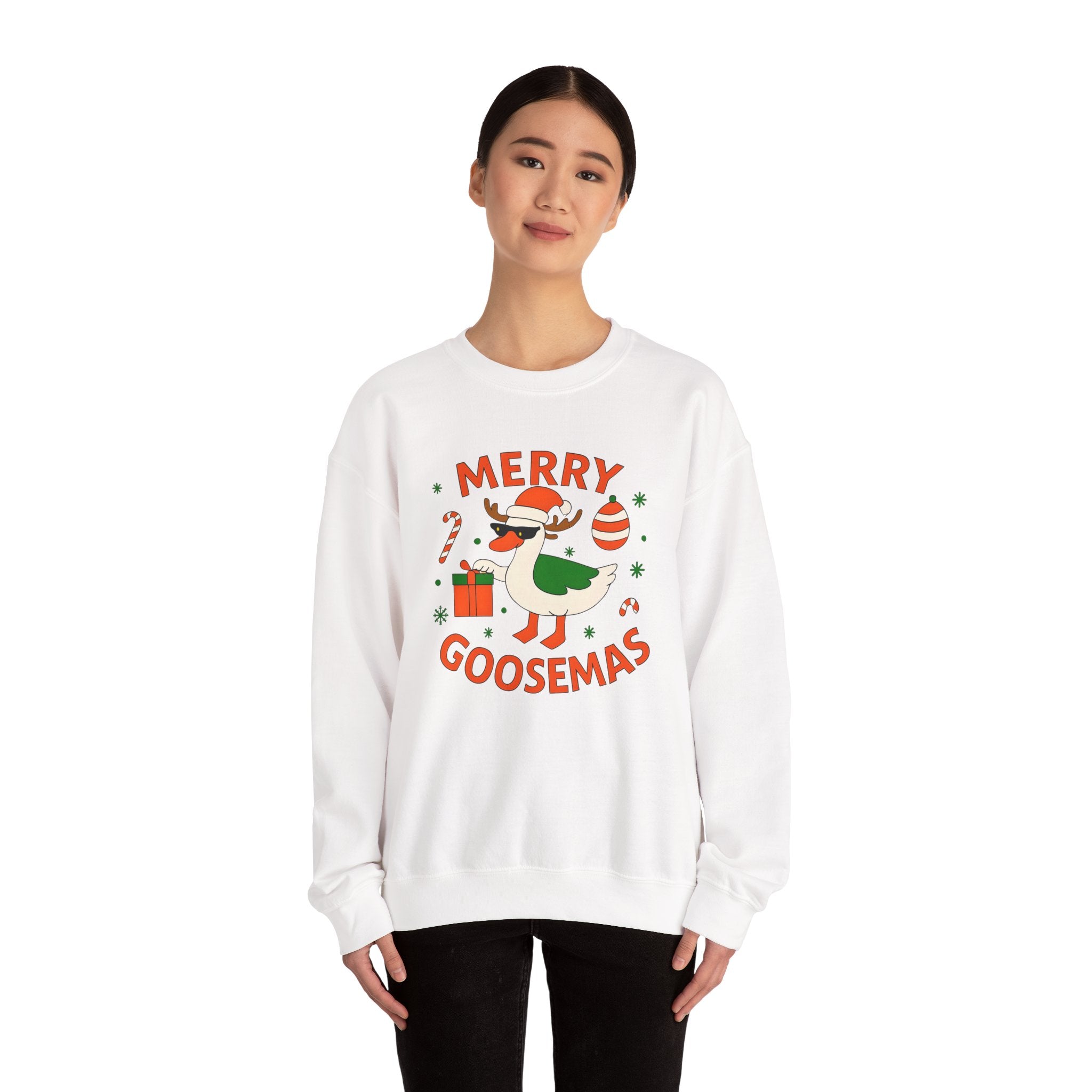 Merry Goosemas Sweatshirt - Cozy Holiday Crewneck, Christmas Gifts, Funny Sweatshirt, Unisex Casual Wear, Winter Fashion