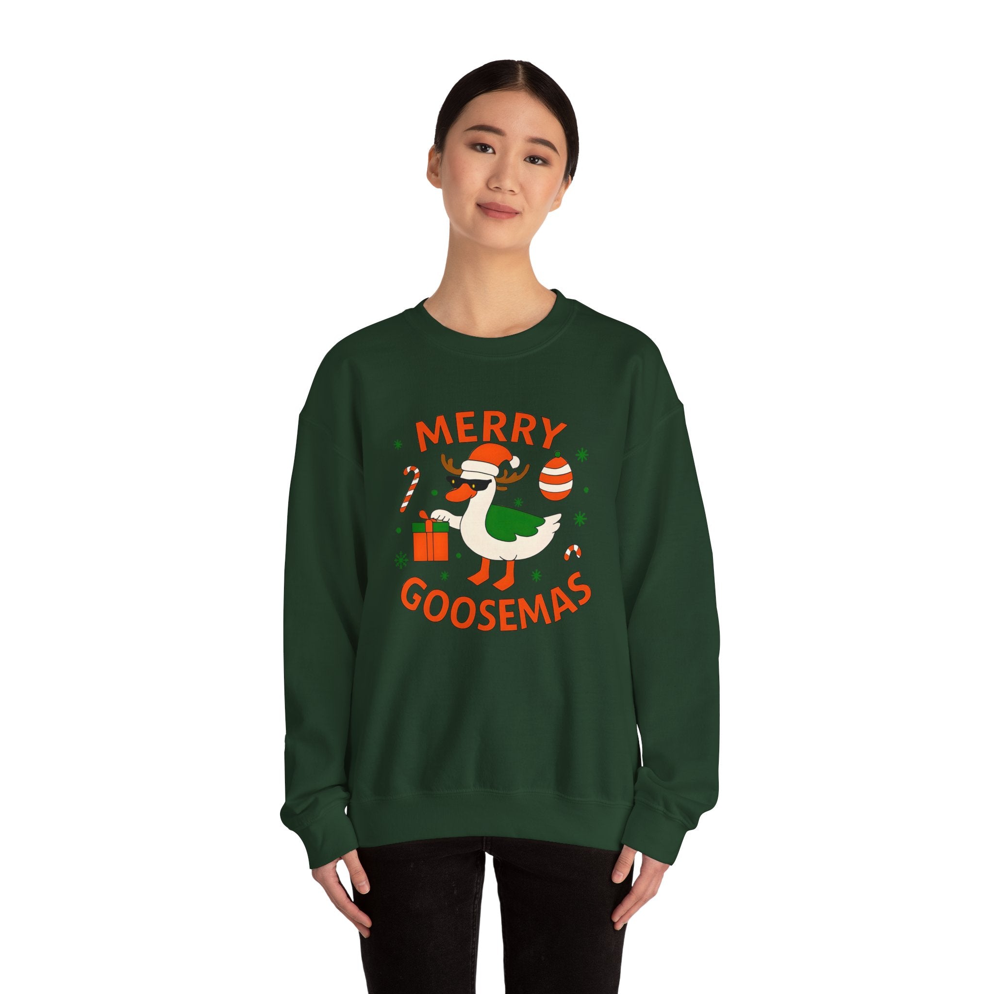 Merry Goosemas Sweatshirt - Cozy Holiday Crewneck, Christmas Gifts, Funny Sweatshirt, Unisex Casual Wear, Winter Fashion