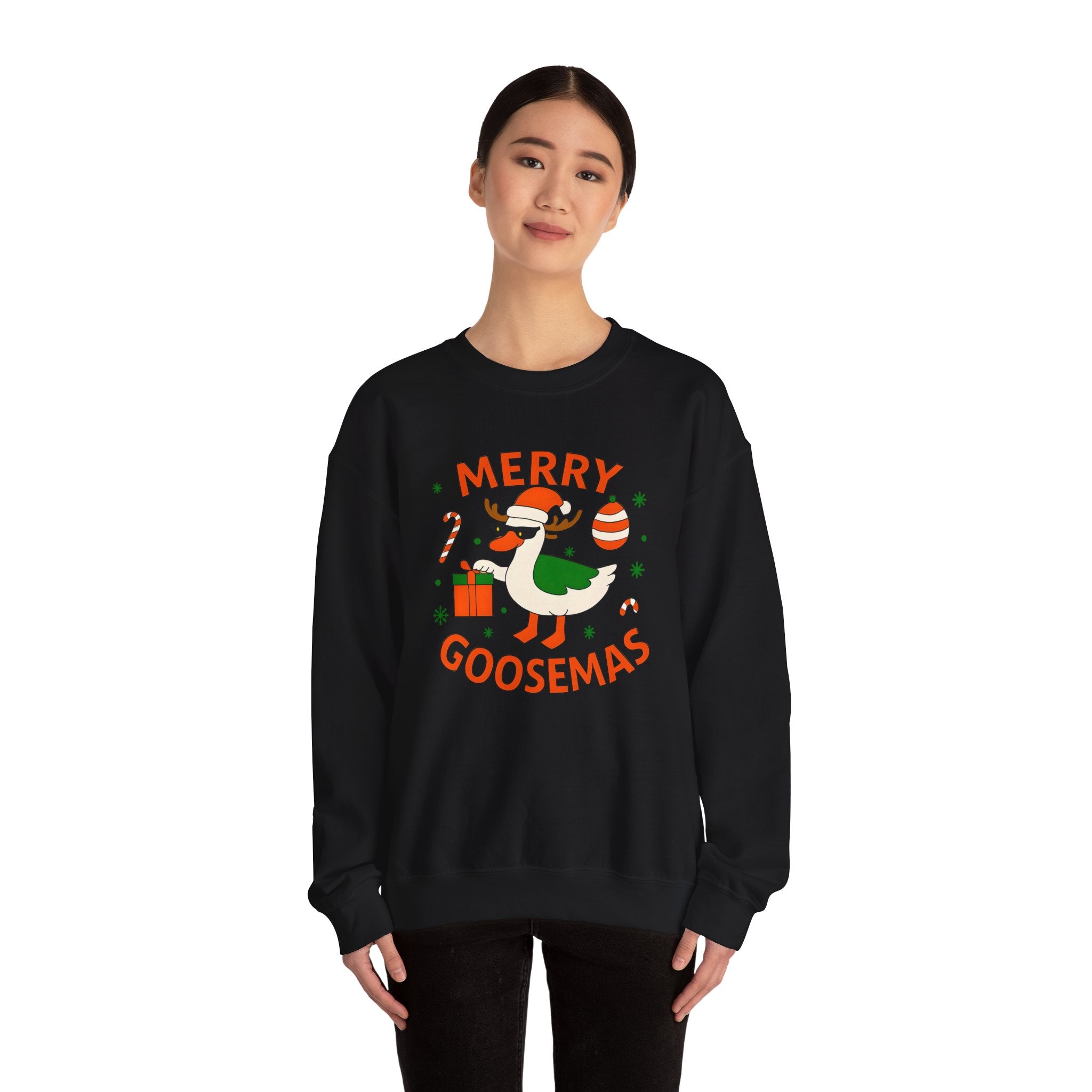 Merry Goosemas Sweatshirt - Cozy Holiday Crewneck, Christmas Gifts, Funny Sweatshirt, Unisex Casual Wear, Winter Fashion