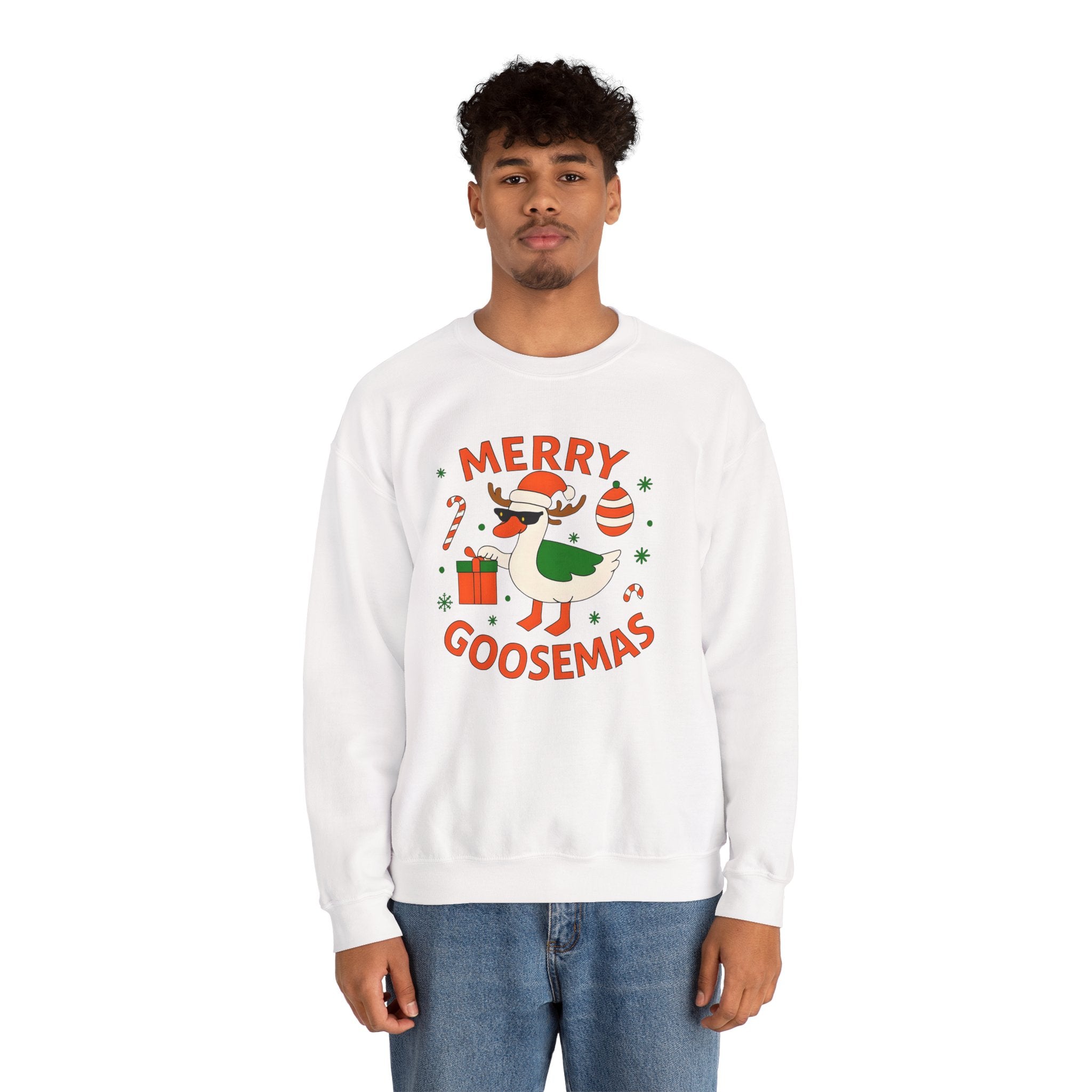 Merry Goosemas Sweatshirt - Cozy Holiday Crewneck, Christmas Gifts, Funny Sweatshirt, Unisex Casual Wear, Winter Fashion